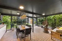 Cornubia Luxury Nature Haven- Family & Pet friendly & wheelchair-friendly
