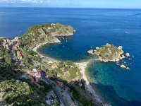 SAVOIA 173 APARTMENT in the center with reserved parking, a few kilometers from the sea.