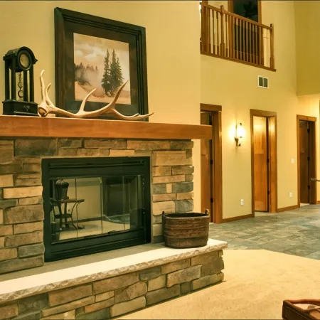 Luxury on the 3L chain sleeps 8+ at the Northernaire Resort's Premier Unit!