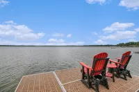 Bear Lake Bliss - 3bd/2ba overlooking Bear Lake w/ private dock - 4-Star