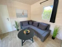 Wassermann vacation home with box-spring beds and large terrace Hotels in Steinhude