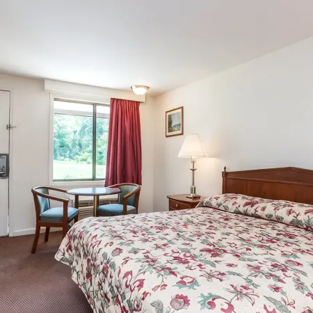 Sunrise inn
