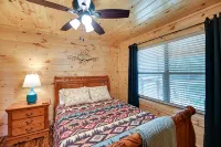 Cliffview Resort Lakefront  4Br, 3BTH- No Smoking/Pets. Fishing Dock, Game Rm. - Parvekkeita