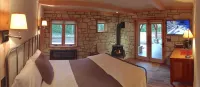 Charming Bed & Bath Suite Available Nightly