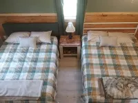 River Bungalow in lovely Dunn's Eddy, Youngsville with AC, WiFi & Fire ring.
