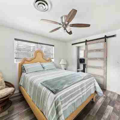 Palm Paradise Rooms