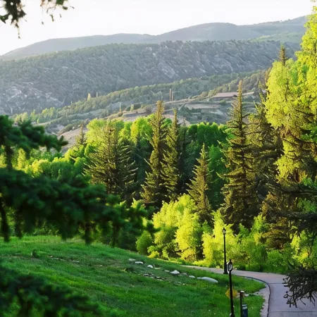 Vail Valley Condo-Downdown, Pool/Hot Tub, Ski, Bike, Fish, Restaurants, Movies
