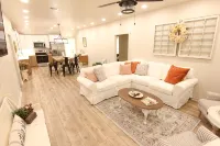 Fully Remodeled!   Three minute WALK to the Pioneer Woman Merc!