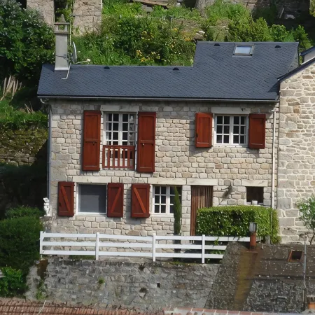 Of Character cottage Near Millau In Charming Village in Saint-Leons 米約住宿飯店