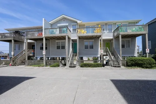 Not quite ocean front, but almost! Just a few steps to the sand! Pet friendly.