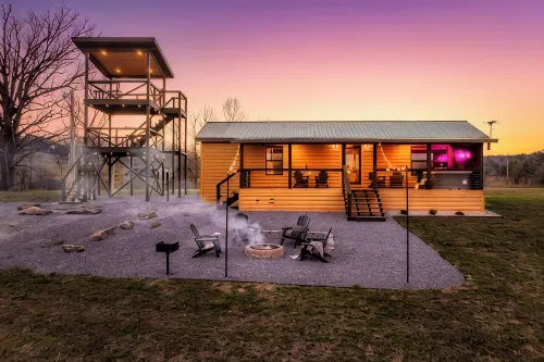 Stunning Views! Tower & HotTub - Chalets