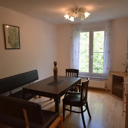 Spacious Apartment with Park View – Ideal for Families & Business Travelers Отели в г. Биберах ан дер Рисс