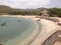 Casa Cabral : Big Apartment next to the beach