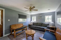 Port Franks 2 Bedroom Cottage With Double Wide Lot
