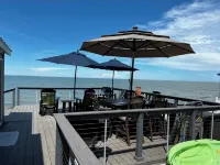 Nana and Papa’s Tiny beach house with private beach and amazing views - 4 stjerner