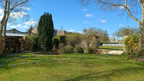 Charming accommodation in a green setting