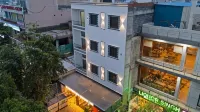 The Prominence Hotel Restaurant & Bar - bar
