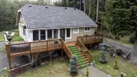 Discover Your Serenity: A Hidden Gem Awaits at our Serene Cottage In The Woods - 2-Sterne