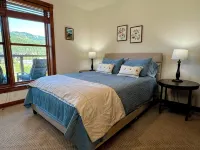 Get Steep and Deep into fun close to bike trails and Silver Mountain Resort!