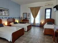Aegean Star Hotel Hotels in Folegandros