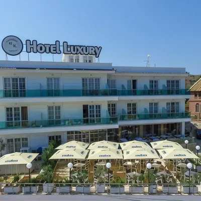Hotel Luxury Hotels near Plazhi Ksamilit
