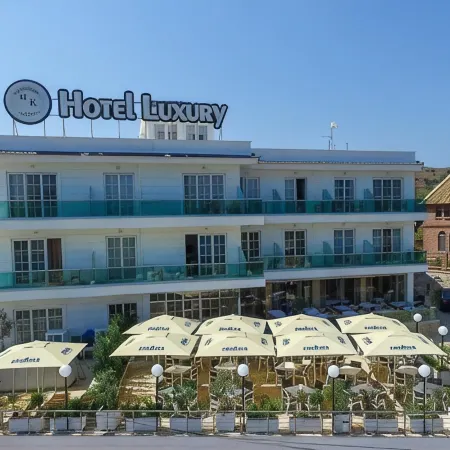 Hotel Luxury