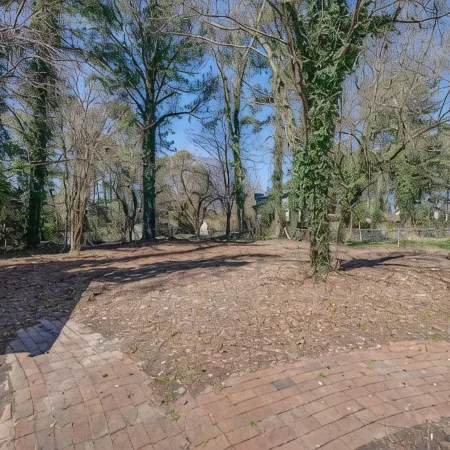 Spacious 8 Bed Home Near North Hills, DT, Airport