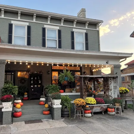 Cozy 1-bedroom in the heart of Historic Downtown Chillicothe