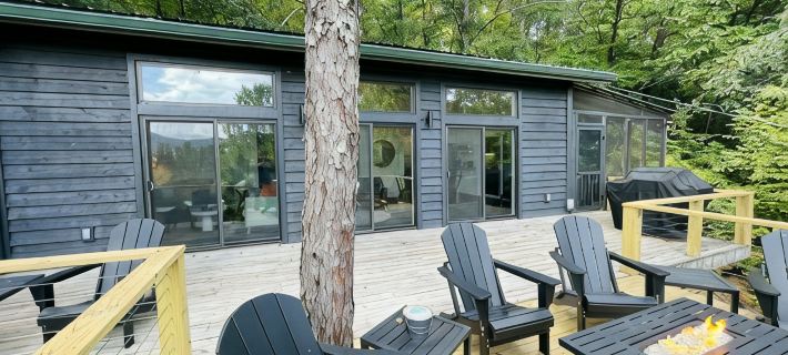Peaceful Mountain Getaway Hotels in Lumpkin County