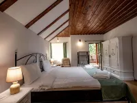 Vila Zorile Hotels near Ruia
