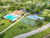Gorgeous Stoneybrook Home with Private Pool, Lake, Golf Course, 2 King Beds! Hotels in Estero