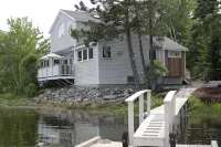 Sea Breezes Elegant Oceanfront Cottage