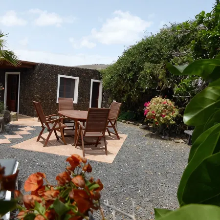 Volcanic lava stone house short walk to the beach, sea and mountain views