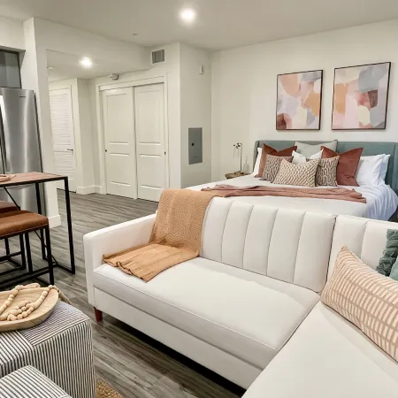 Pets Stay Free in Downtown Walnut Creek Condo