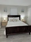 Charming home near Anna Maria Island with Jacuzzi - Beach