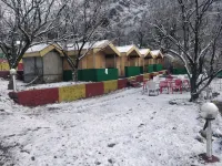 Tirthan Village Huts Hotel di Distrik Mandi