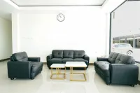 Bobo Inn