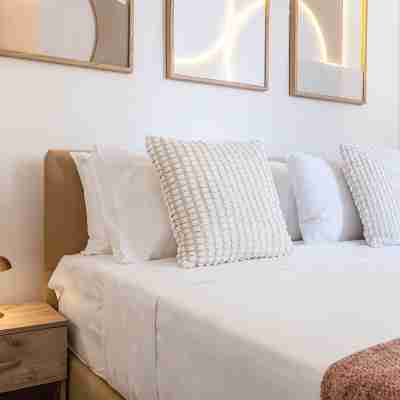 Alma Mediterranean Family Suite 2BR + Sofa-bed Rooms