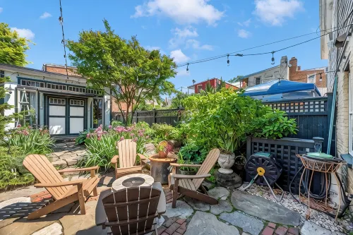 Garden Retreat on Carroll Creek + Free Parking