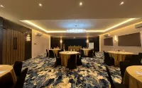 Riez Palace Hotel - servizio colazione
