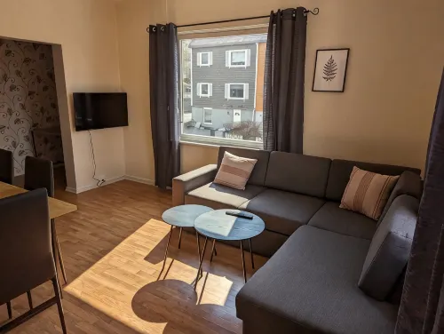 Railside Track Apartment (OJ1-2) - Apartments