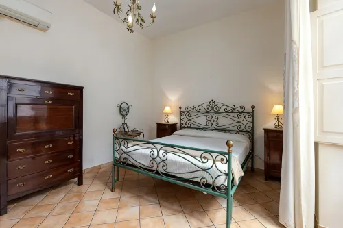 Craftsman's House - Your Vintage Hideaway in the Heart of Sorrento - 2 stjerner