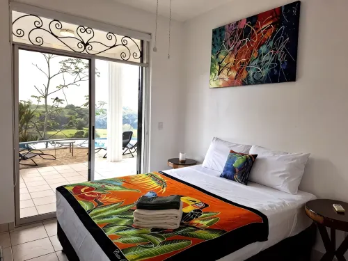Villa Hermosa Claudia -Nature and Relaxation- 5 Minute Drive to the Beach - Apartments