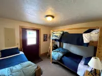 Colter's Cabin Yellowstone Getaway, Cooke City, MT - Wifi