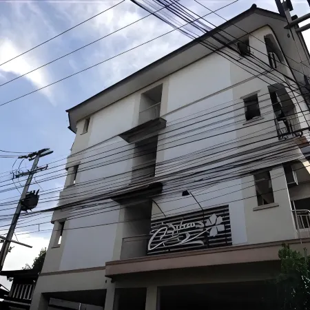 Baan Vor. Sumongkol Service Apartment