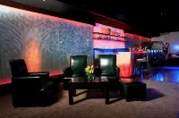 Ellaa Hotel Gachibowli - ที่มีบาร์