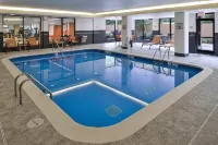 Courtyard Atlanta Suwanee - Pools