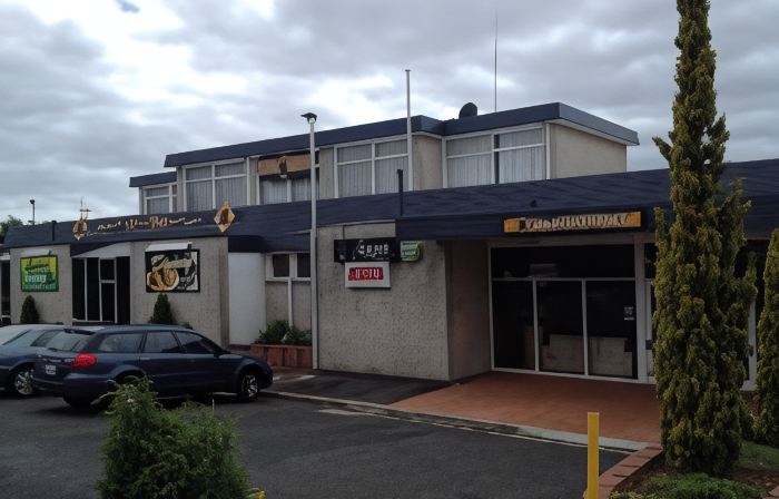 Top of the Town Hotel Motel
