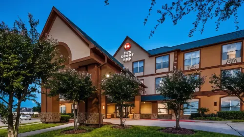 Best Western Plus Hobby Airport Inn  Suites