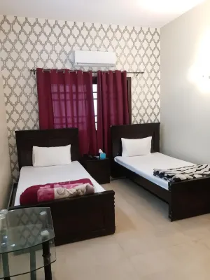 Elegance Service 4 Hotels in D.H.A.